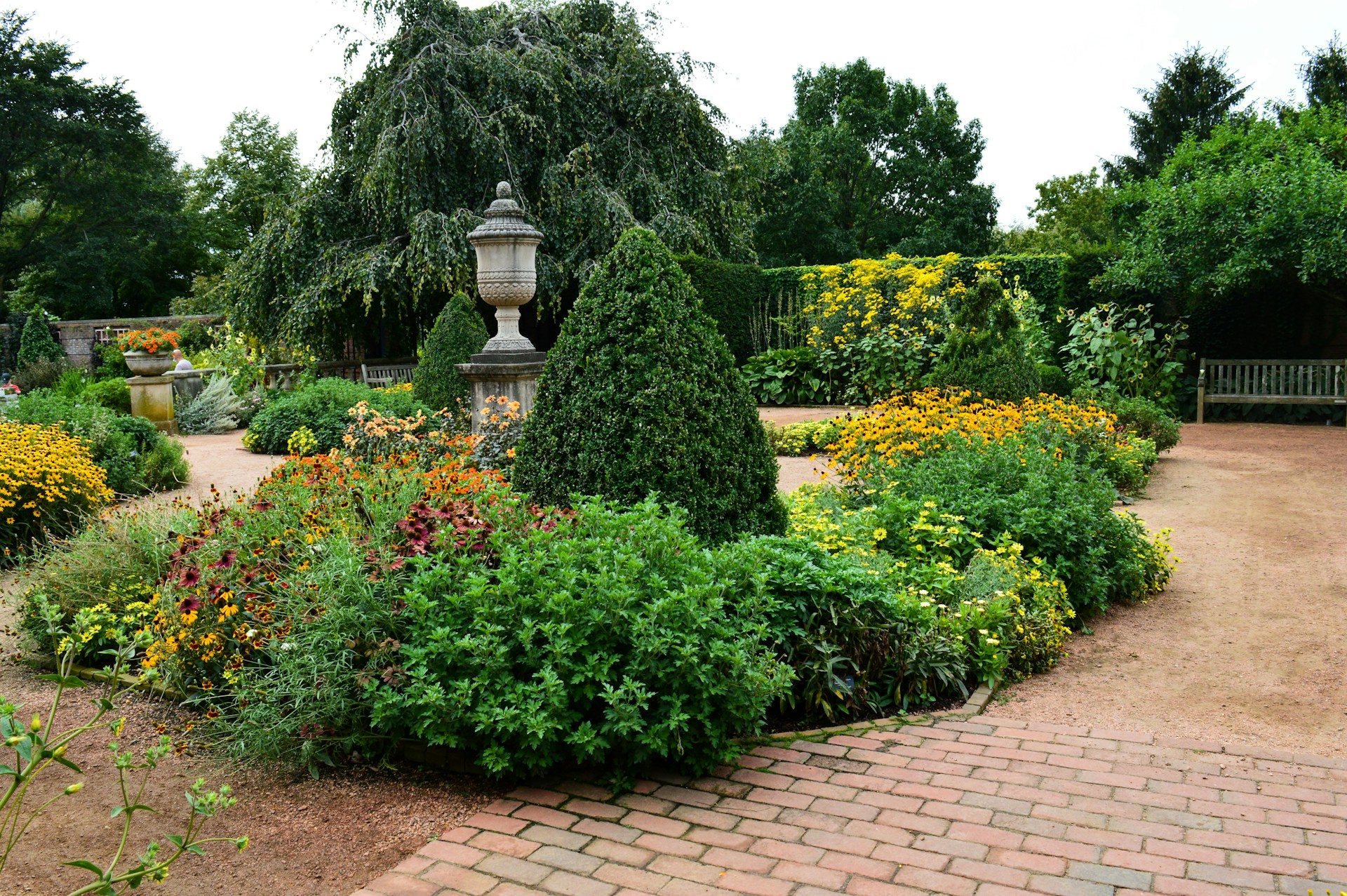 LPT landscape crew at work